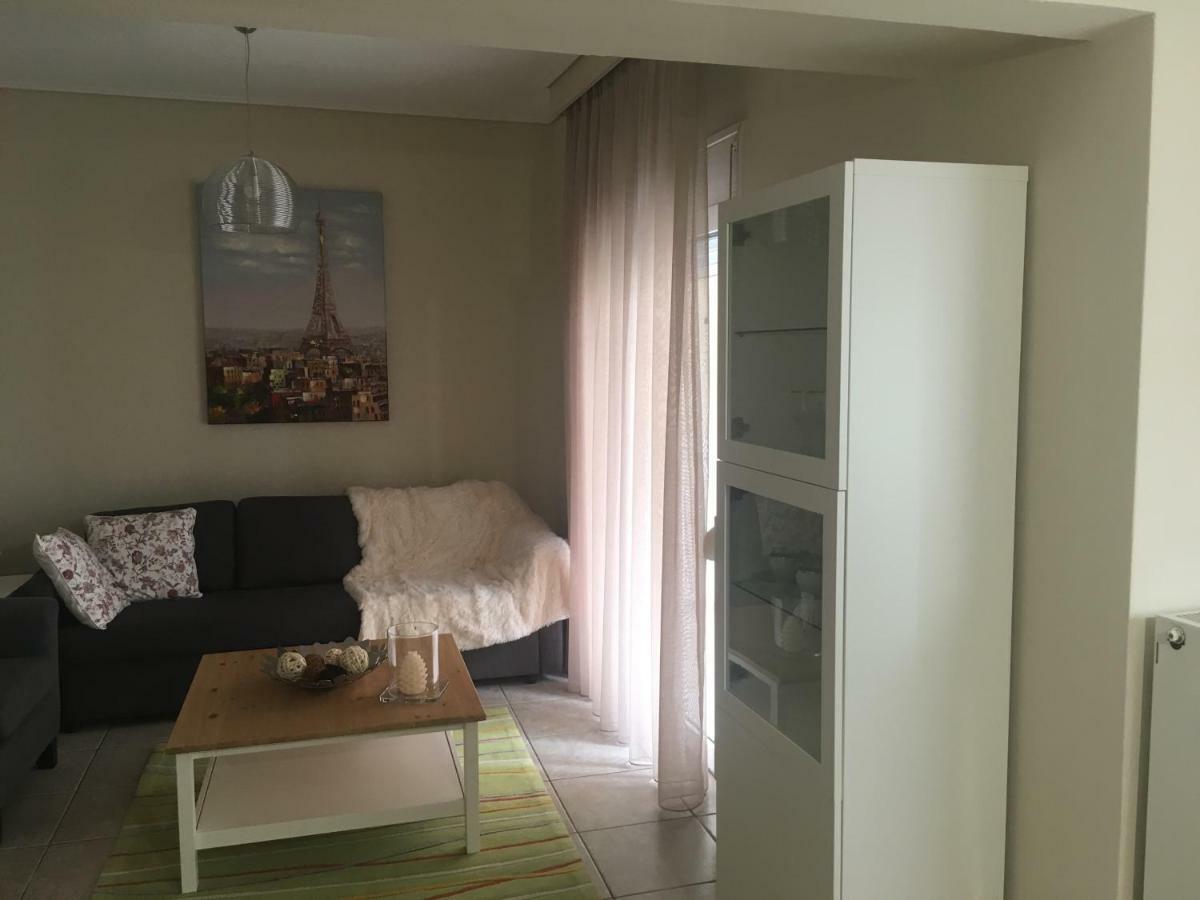Cozy And Quiet Mini City Apartment Tríkala Extérieur photo